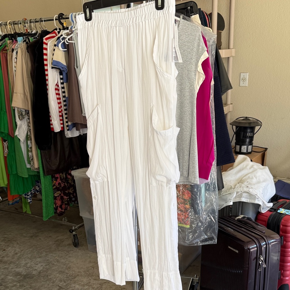 NWT Stylish White Women's Joggers